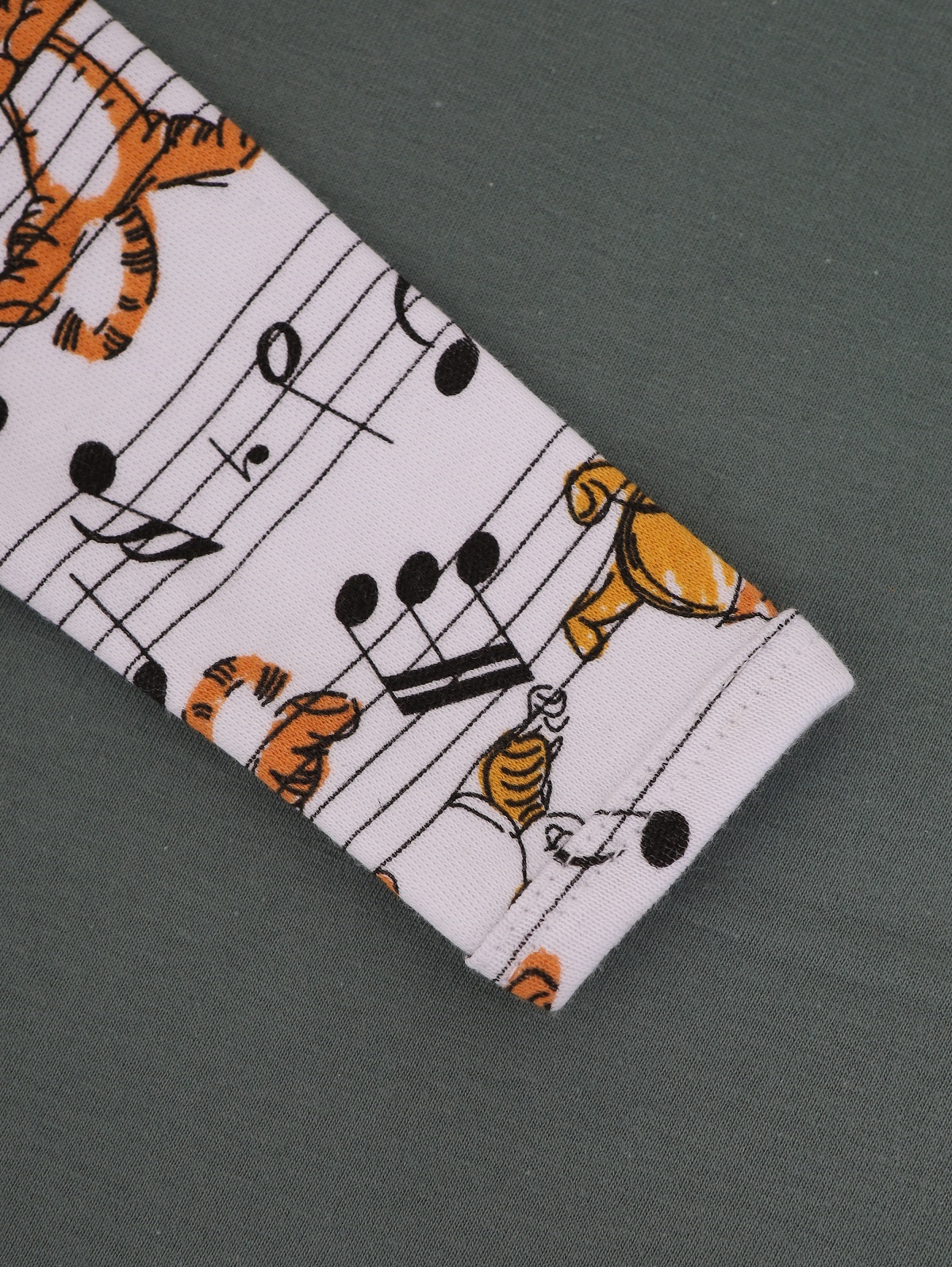 15.52 Комбинезон для новорожденных, белый, дисней